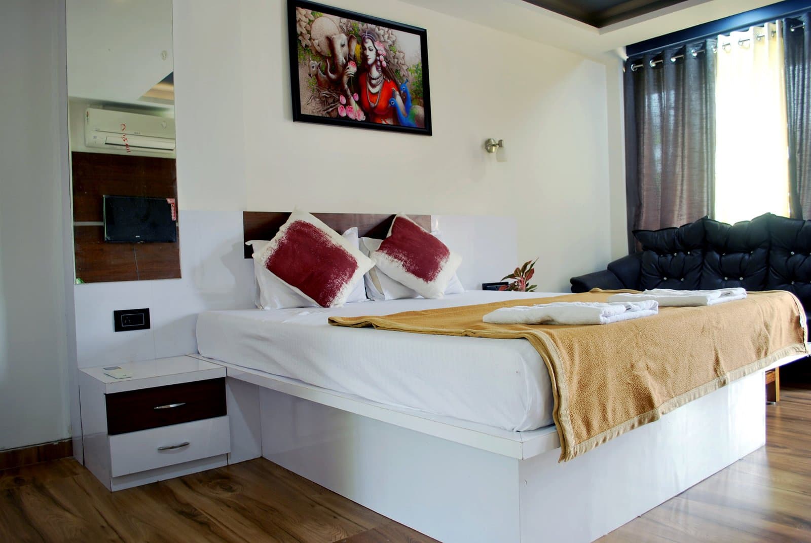 Premium Room — photograph 3