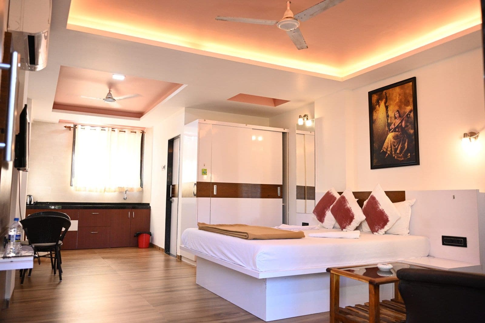 Premium Room — photograph 5